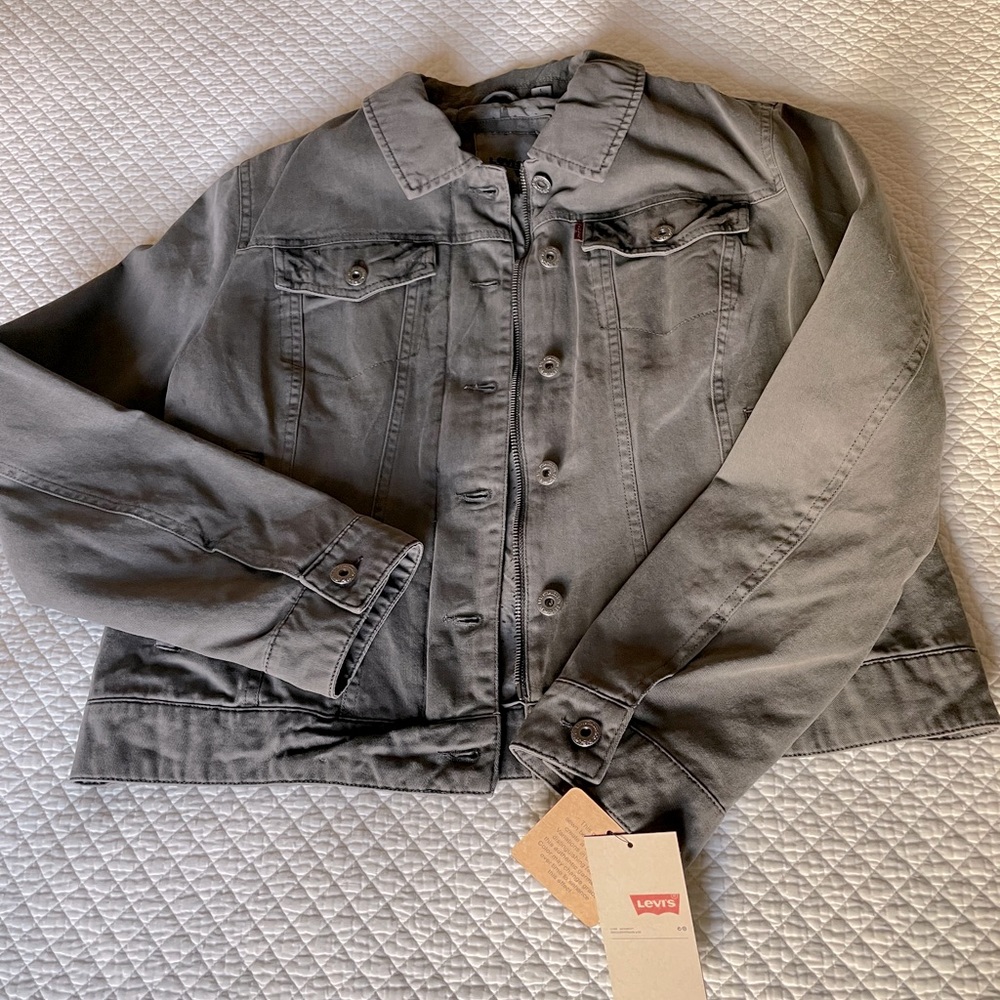 Levi's Cotton Twill Zipfront Jacket (NWT)